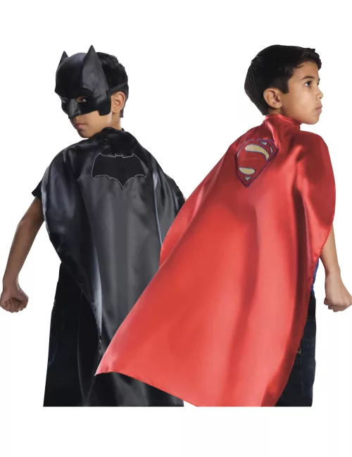 Photo du produit Cape réversible Batman VS Superman enfant