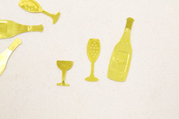 Photo du produit Confettis de table champagne dorés 10g