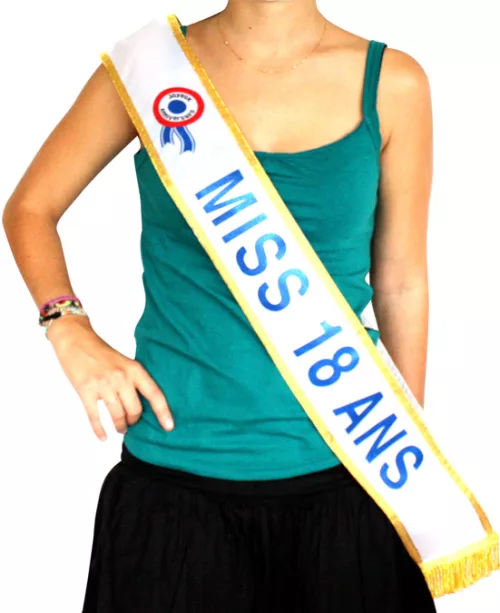 Photo du produit Echarpe Miss 18 ans 184 cm