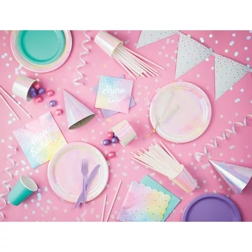 Photo du produit 16 Serviettes en papier Happy Birthday multicolores iridescentes 33 x 33 cm
