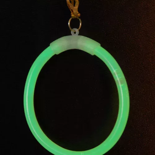 Photo du produit Boucles d'oreilles lumineuses phosphorescentes vertes adulte