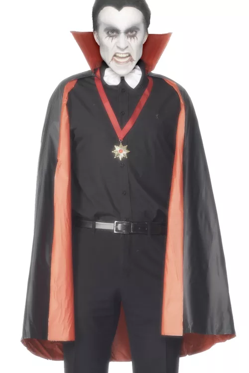 Photo du produit Cape réversible vampire rouge ou noire homme Halloween