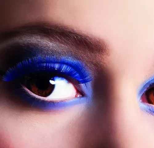 Photo du produit Faux cils courts bleus adulte