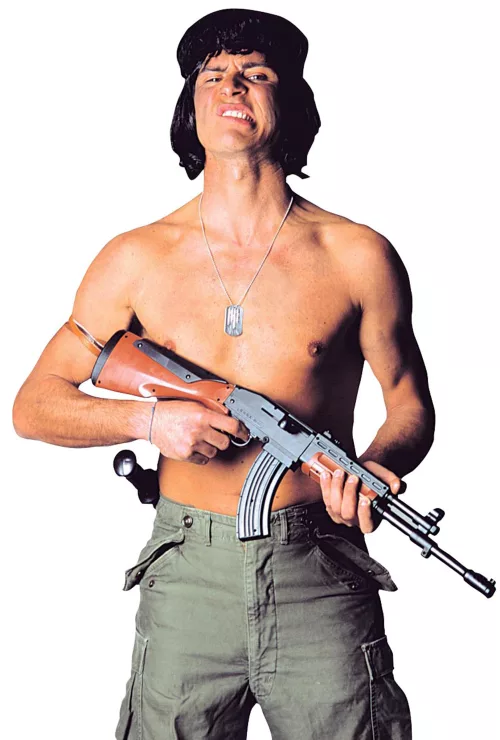 Photo du produit Kalachnikov de soldat en plastique adulte