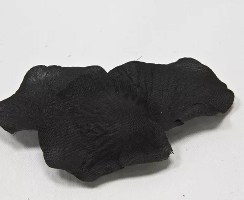 Photo du produit 100 Pétales de rose en tissu noir 5 cm