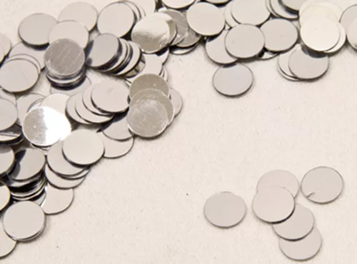 Photo du produit Confettis de table ronds argentés