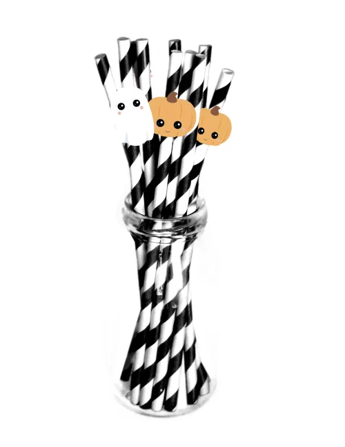 Photo du produit 10 Pailles en carton noires et blanches sweety halloween 19,7 x 5 cm