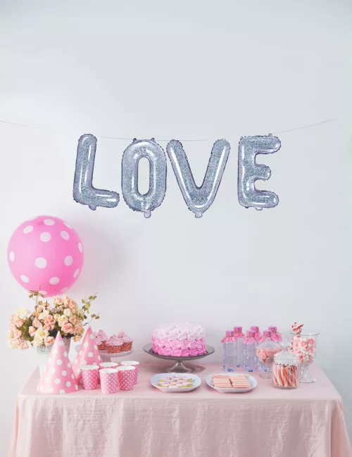 Photo du produit Ballon en aluminium lettre iridescent 35 cm
