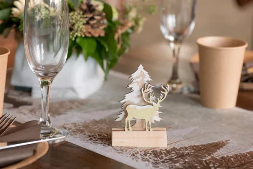 Photo du produit Décoration en bois Cerf sur buche 7 x 11 cm