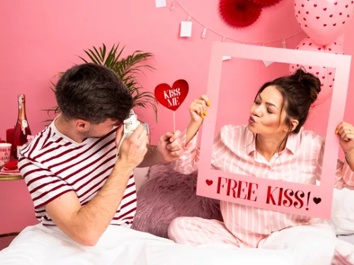 Photo du produit Kit photobooth love is in the air 7 accessoires