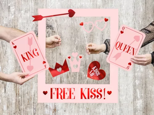 Photo du produit Kit photobooth love is in the air 7 accessoires