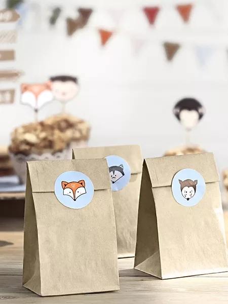 Photo du produit 6 Sacs en papier kraft et stickers forêt 7,5 x 18,5 cm