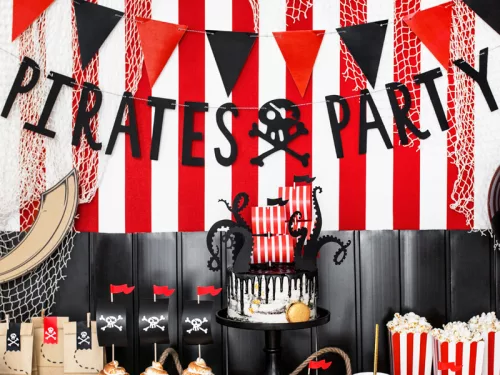 Photo du produit Guirlande en carton pirates party noire 14 cm x 1 m