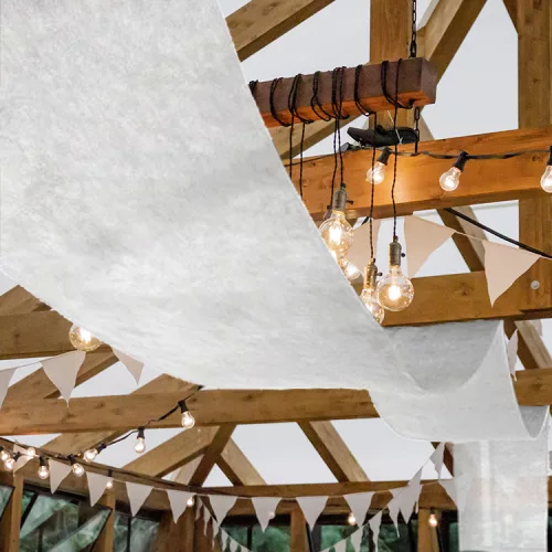 Photo du produit Tenture de mariage blanche 80 cm x 25 m