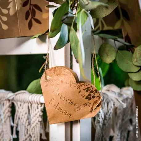 Photo du produit 10 Sacs c?ur végétal Parsemez l'amour kraft et bronze 12 x 13 cm