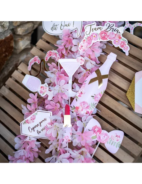 Photo du produit Kit photobooth 12 accessoires EVJF Fleuri