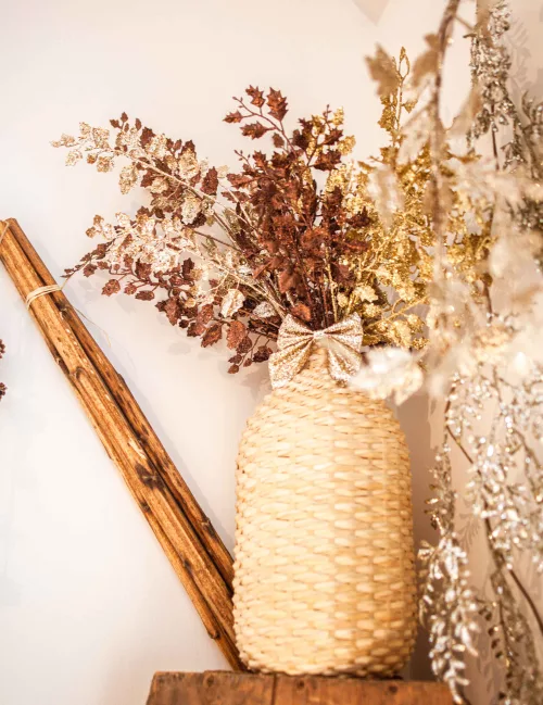 Photo du produit Branche de feuillage paillettes or 65 cm