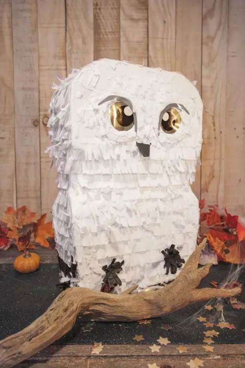 PINATA CHOUETTE BLANCHE APPRENTI SORCIER – Image 2