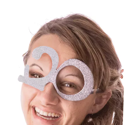 LUNETTES AGE 20