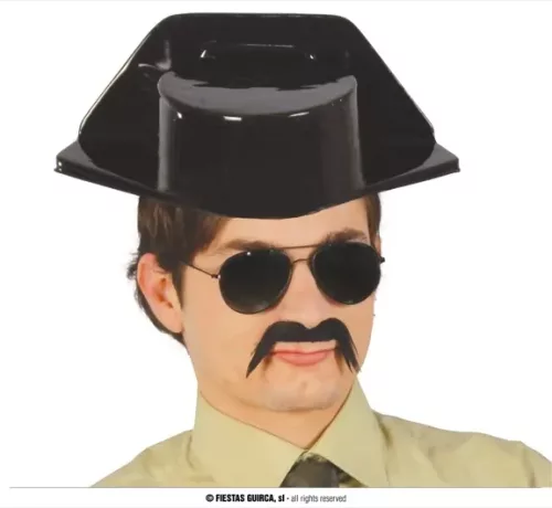 TRICORNE