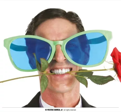LUNETTES GÉANTES