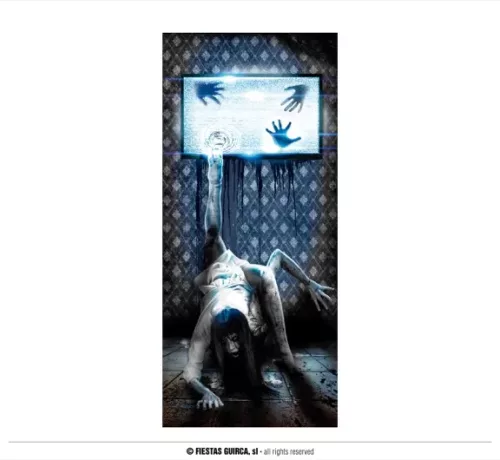 DÉCORATION DE PORTE TV EFFRAYANTE – Image 2