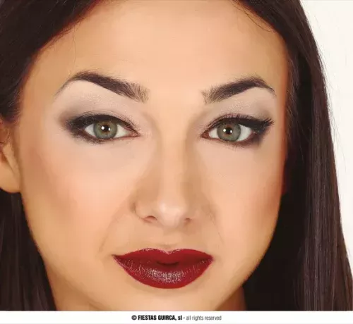 FAUX CILS NOIRS